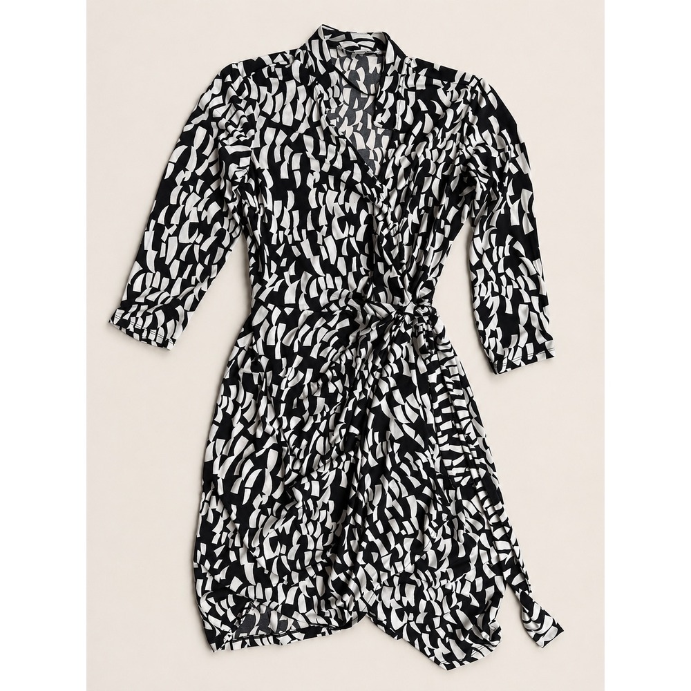 Maggy London Black White Geometric Abstract Wrap Midi Dress 10